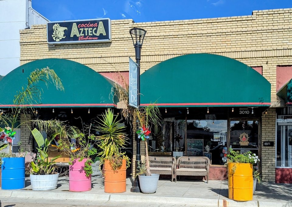 Front view of Cocina Azteca in Ceres.